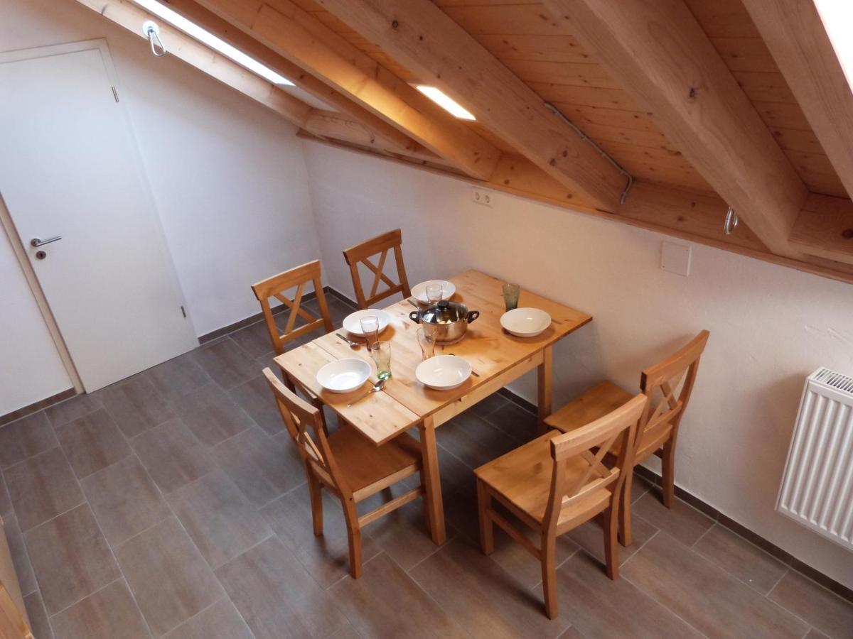 Atelier Im Stadtgarten Direkt In รอทท์ไวล์ ภายนอก รูปภาพ